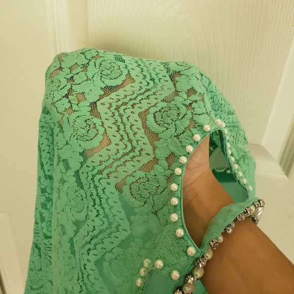 Sheer Vintage Green Lace and Pearls Sheer Shirt - Picture 3 of 4